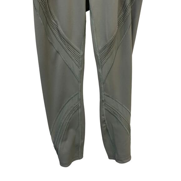 Lululemon Bootcamp Ready Tight 25" Green Sage SZ 10 - Picture 4 of 8